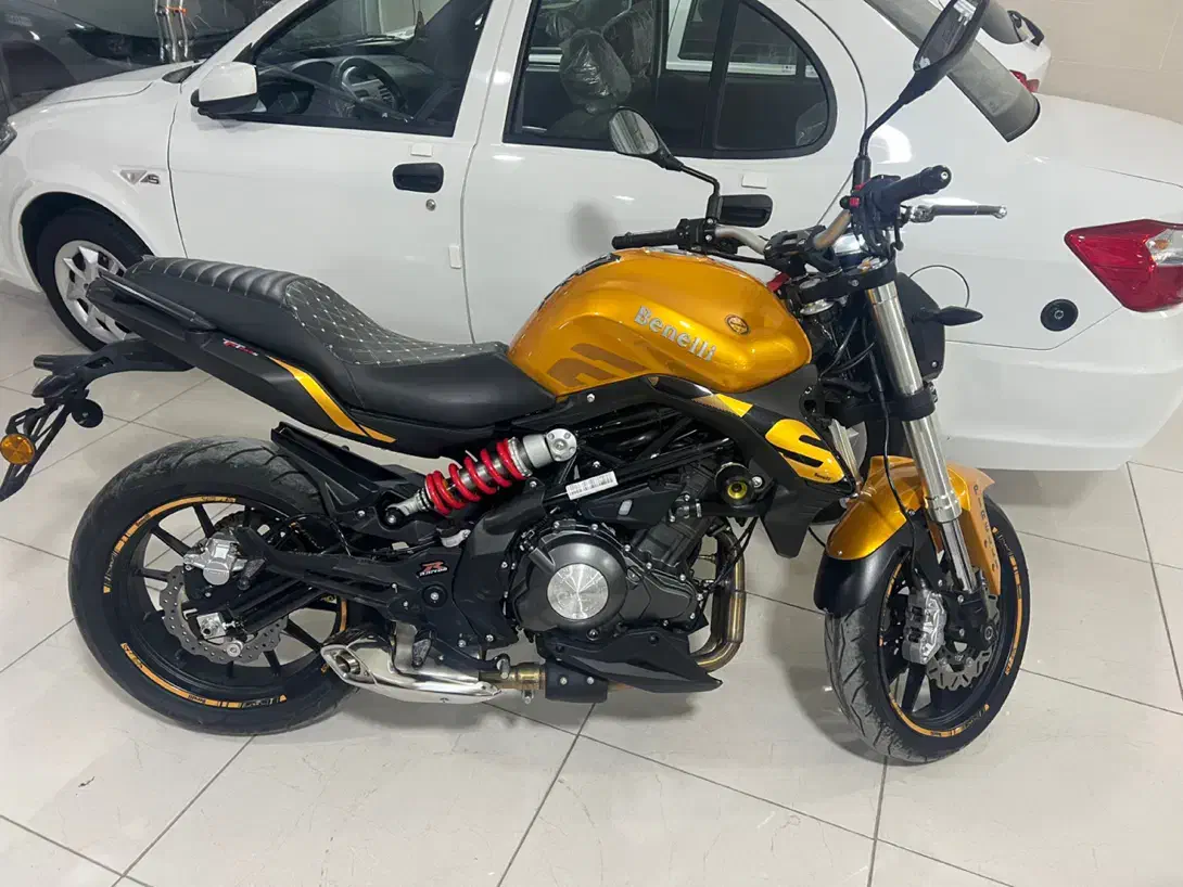 موتور بنلی ۳۰۰ جفت سیلندر مدل ۱۴۰۲ درحد خشک|موتورسیکلت|دالاهو, |دیوار