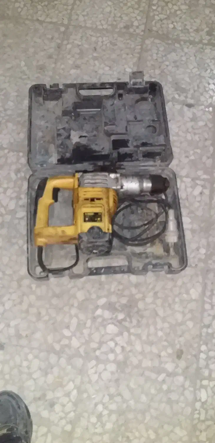 هلتی دیوالت سالم|ابزارآلات|کرج, کوی مدرس|دیوار