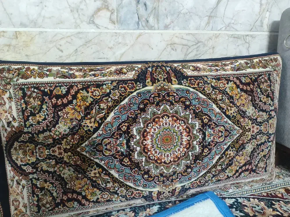 پشتی|پشتی|مشهد, پنجتن|دیوار