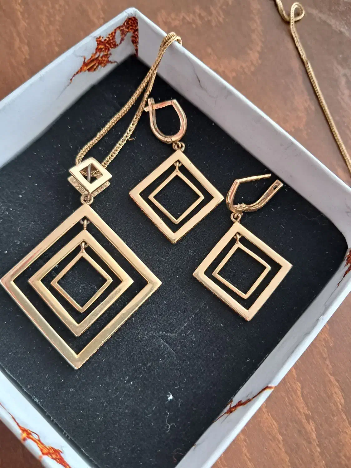 نیم ست طلا|جواهرات|بیرجند, |دیوار