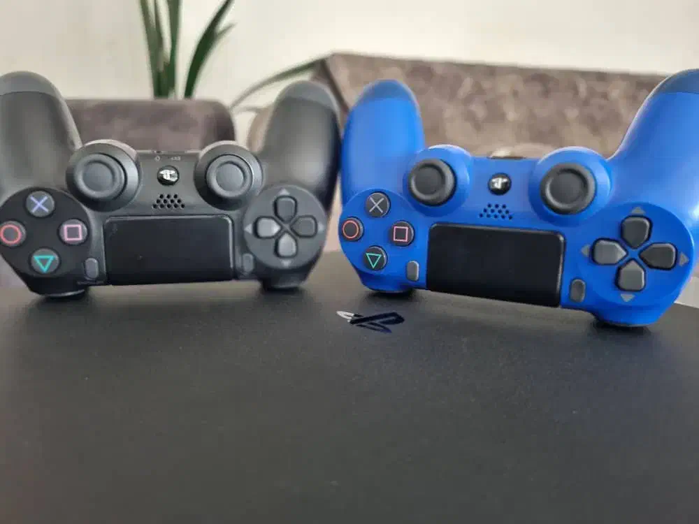 پی اس فور فوق العاده تمیز|کنسول، بازی ویدئویی و آنلاین|بندرعباس, |دیوار