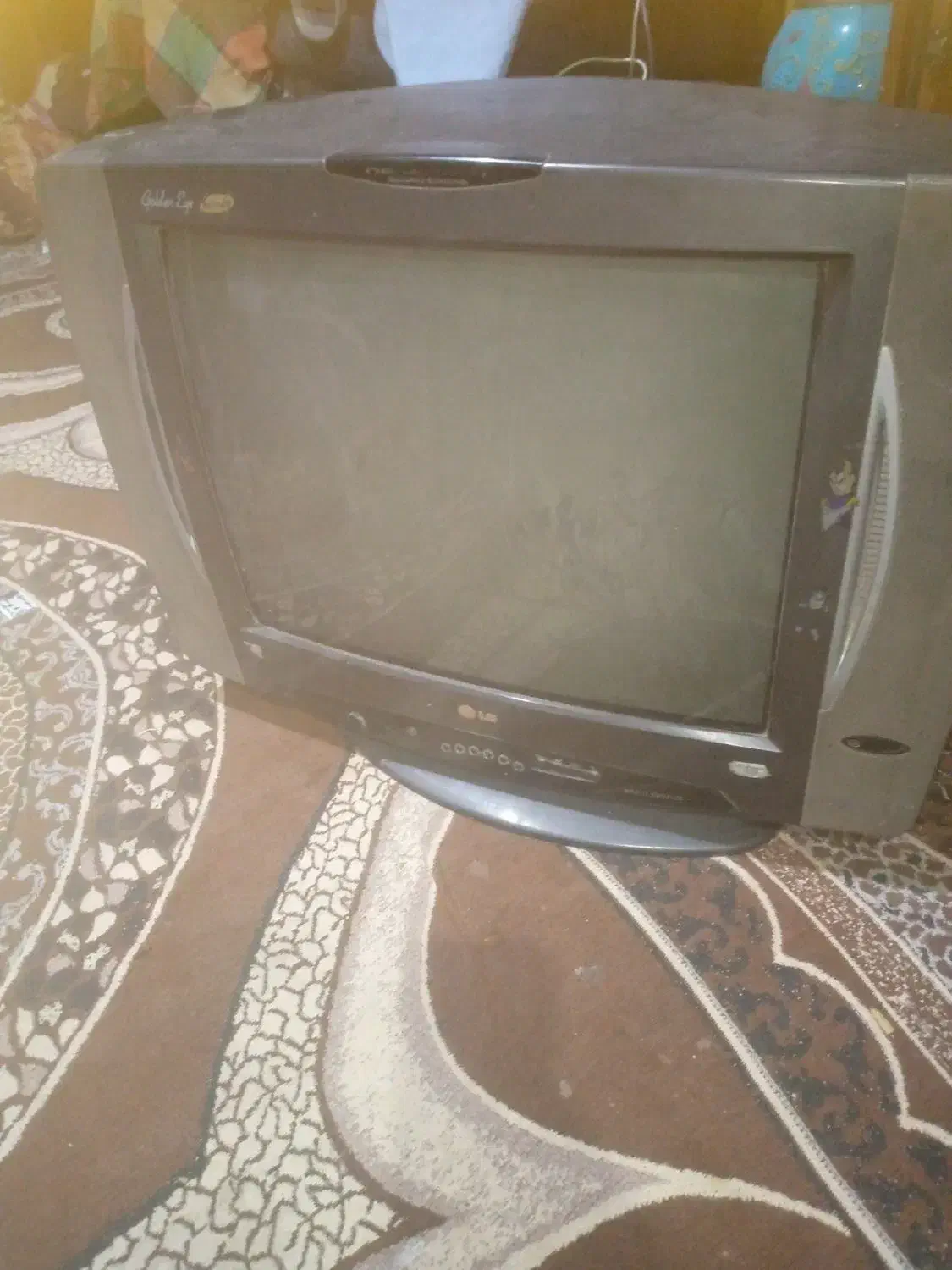 تلوزیونه 32اینج دست نخورده 2200تومان|تلویزیون و پروژکتور|گوهرکوه, |دیوار