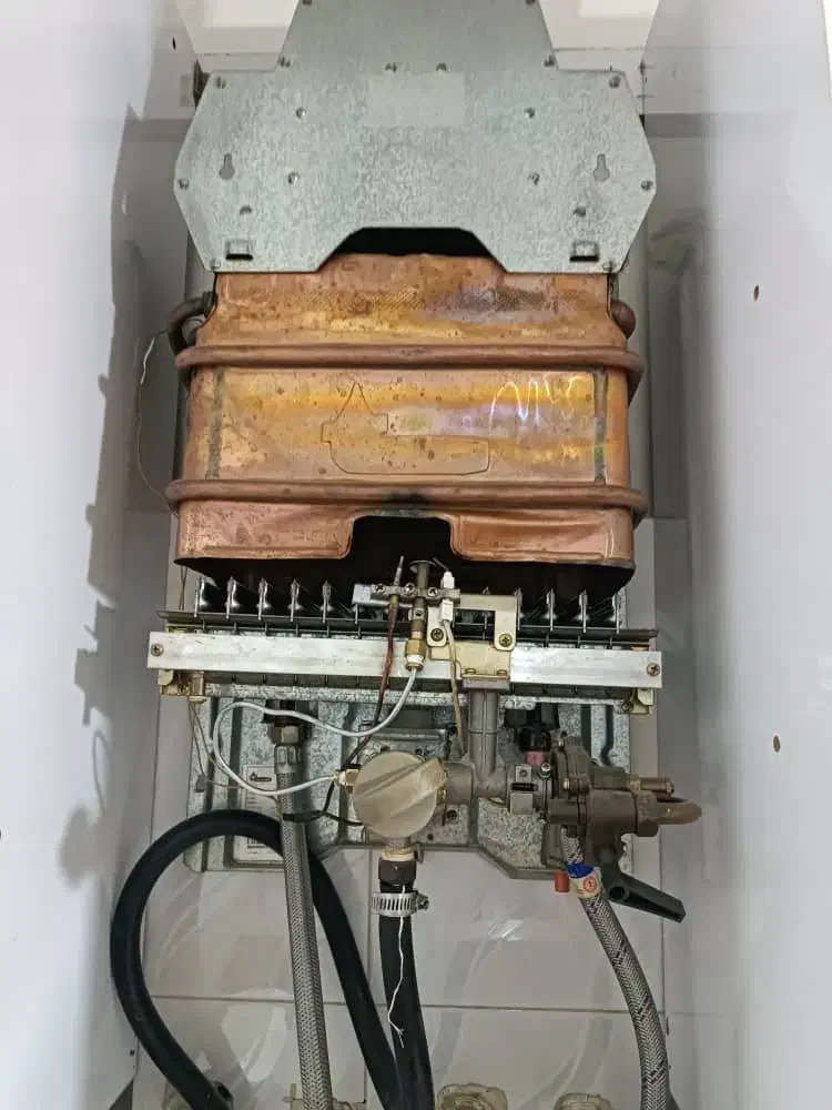 تعمیر و نصب آبگرمکن.بخاری وشومینه درمحل فردیس .کرج|خدمات پیشه و مهارت|فردیس, فردیس|دیوار