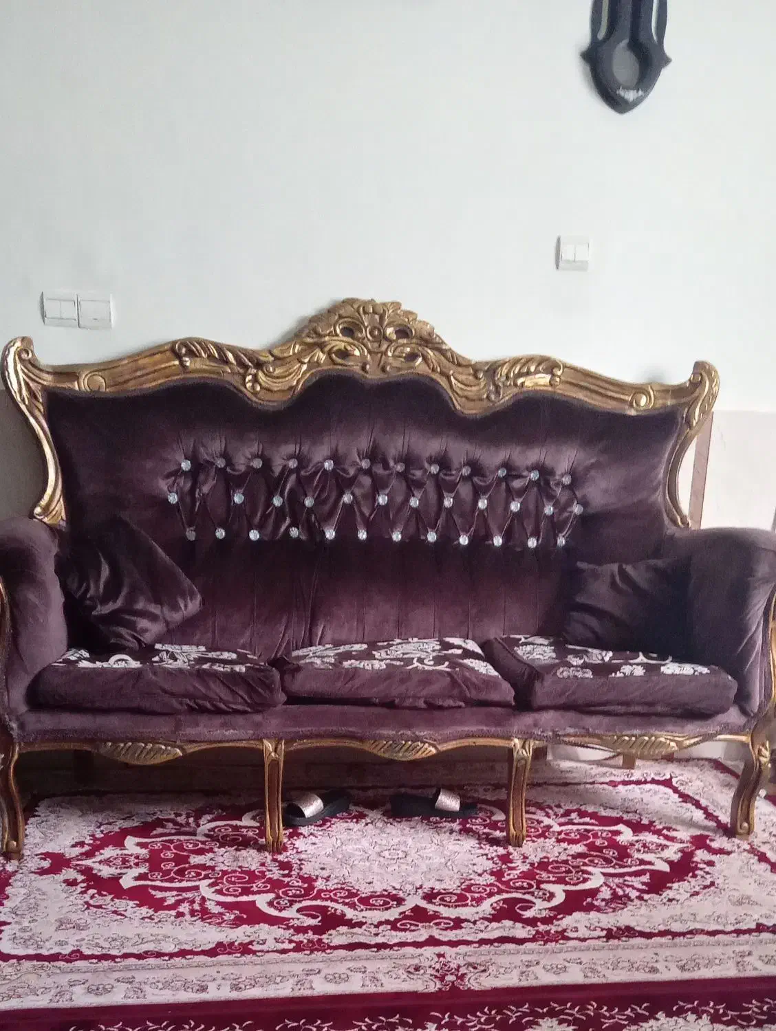 مبلمان ۹ نفره سلطنتی|مبلمان خانگی و میز عسلی|سیاهکل, |دیوار