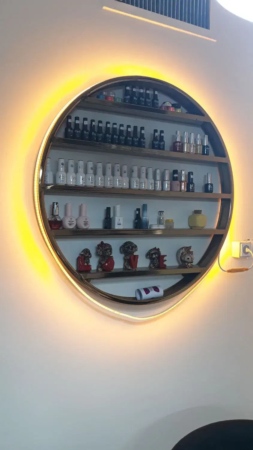 لوازم سالن زیبایی|آرایشگاه و سالن‌های زیبایی|بیرجند, |دیوار