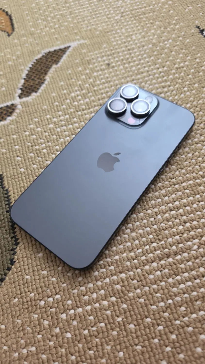 16 Pro Max|موبایل|قم, گلزار|دیوار