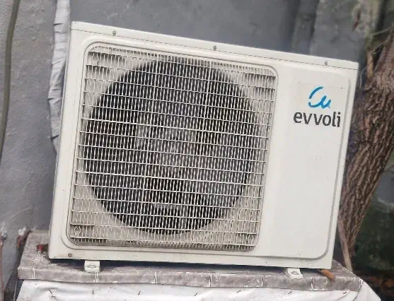 اسپیلت ایوولی ۲۴هزار سرما گرما|کولر گازی و فن‌کوئل|رشت, فخب|دیوار