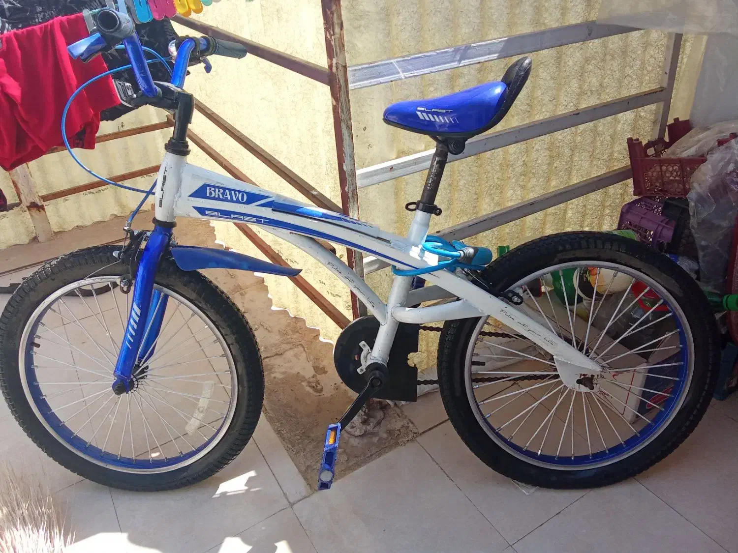 دوچرخه|دوچرخه، اسکیت، اسکوتر|اقبالیه, |دیوار