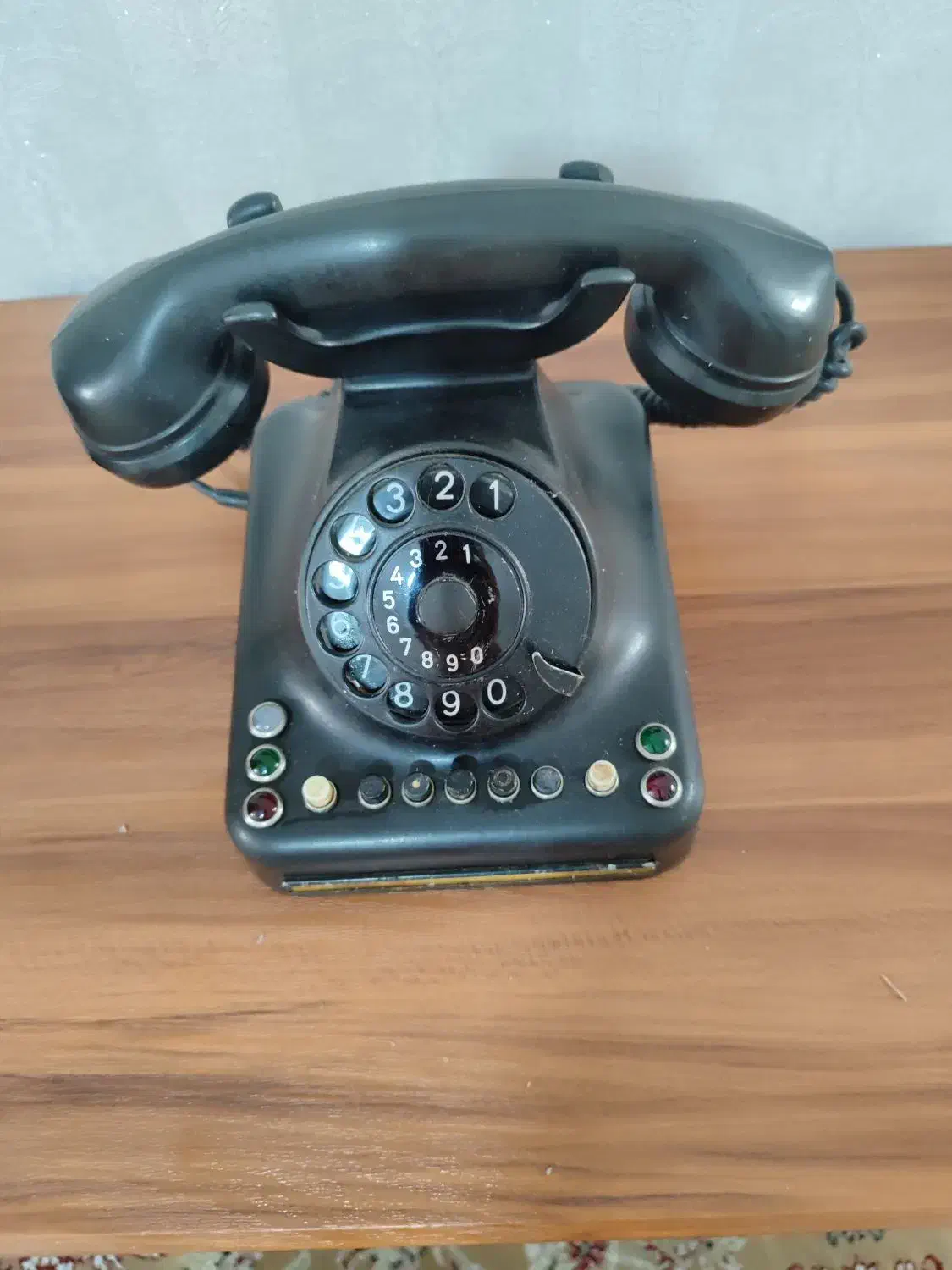 تلفن قدیمی فابریک|تلفن رومیزی|تهران, صد دستگاه|دیوار