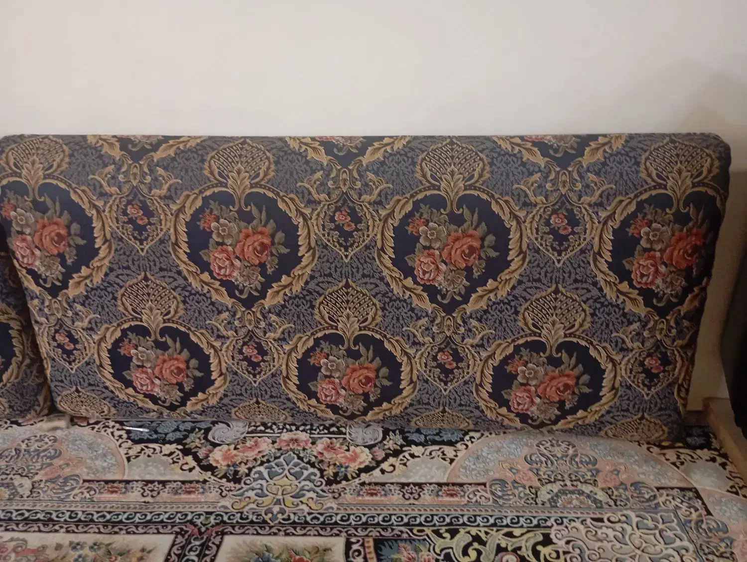 پشتی|پشتی|ایلام, |دیوار