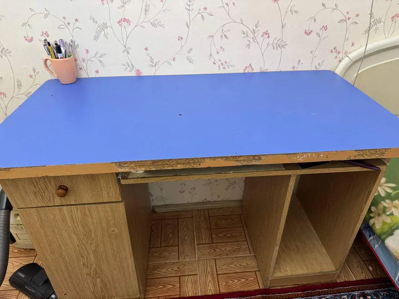 میز|میز تحریر و کامپیوتر|مرند, |دیوار