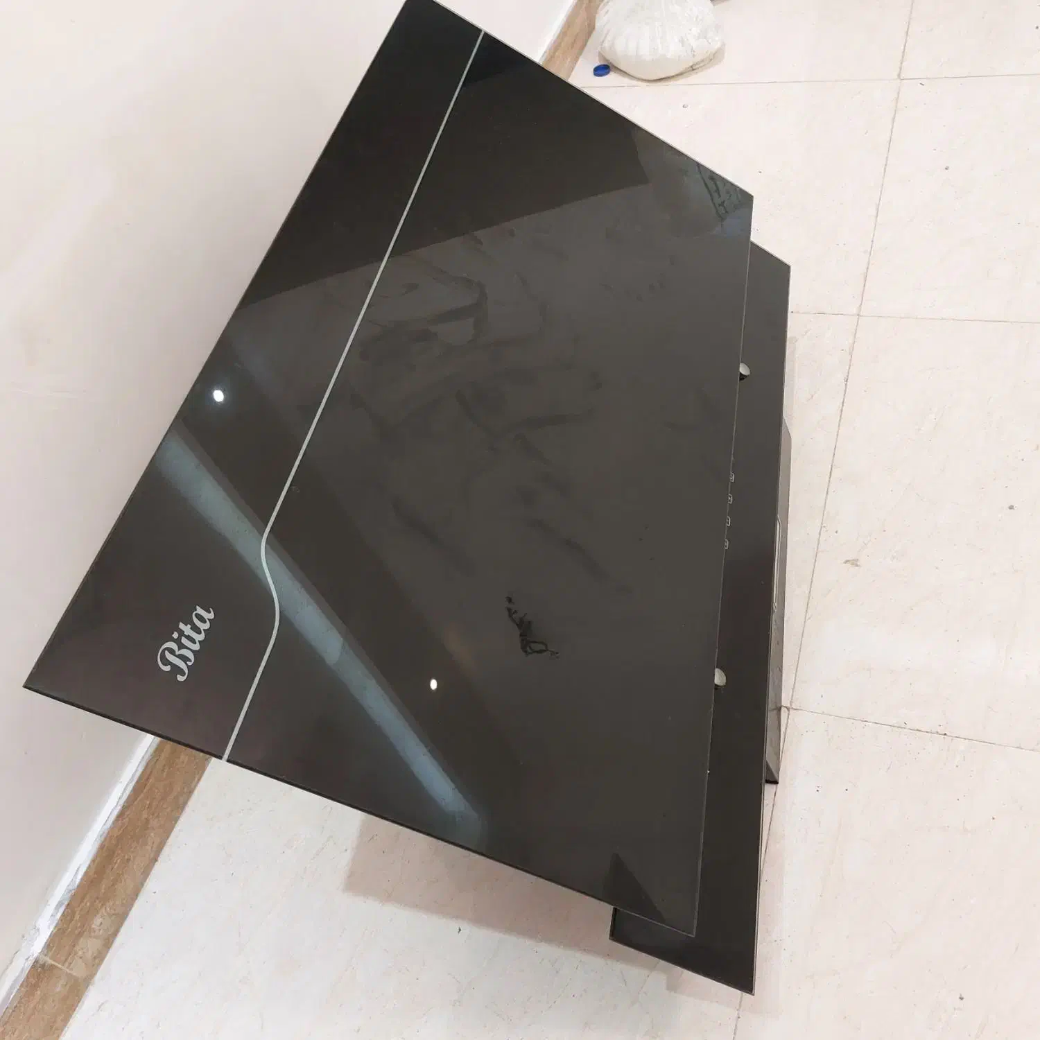 هود|هود|رشت, حمیدیان|دیوار