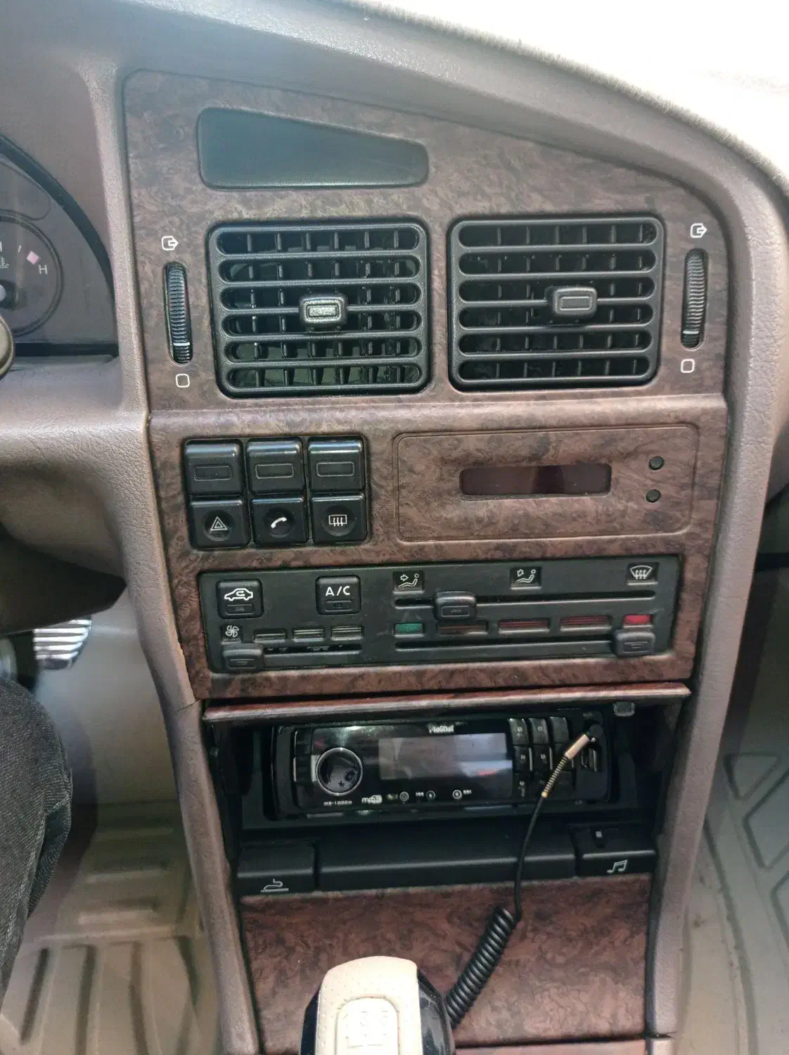 قاپ داشپورد قدیم|قطعات یدکی و لوازم جانبی|سنندج, |دیوار