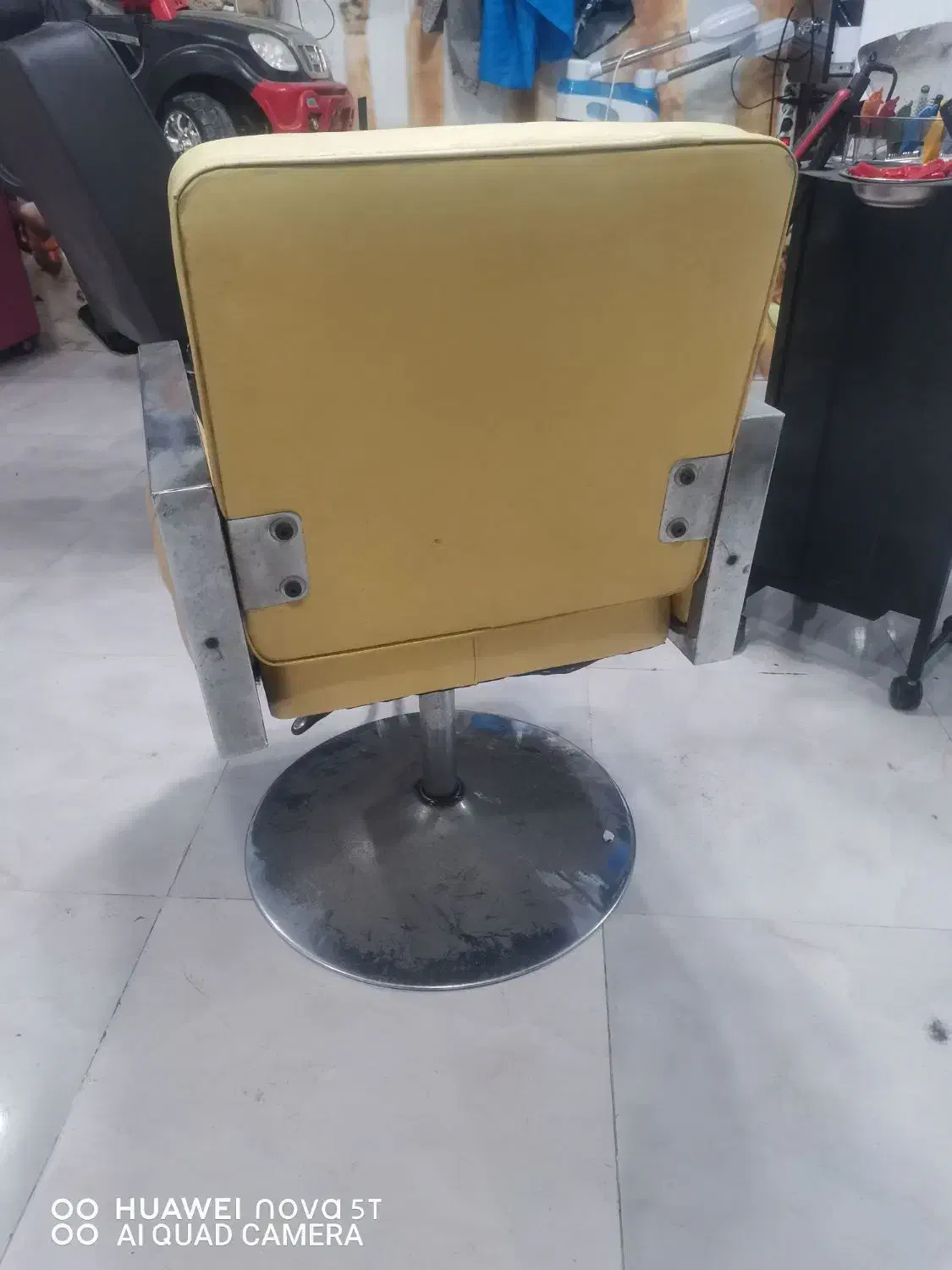 صندلی اریشگری|آرایشگاه و سالن‌های زیبایی|برازجان, |دیوار