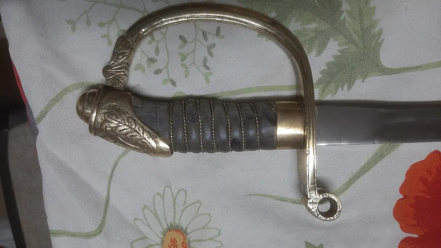 شمشیر قدیمی|کلکسیون اشیاء عتیقه|تهران, نیلوفر|دیوار