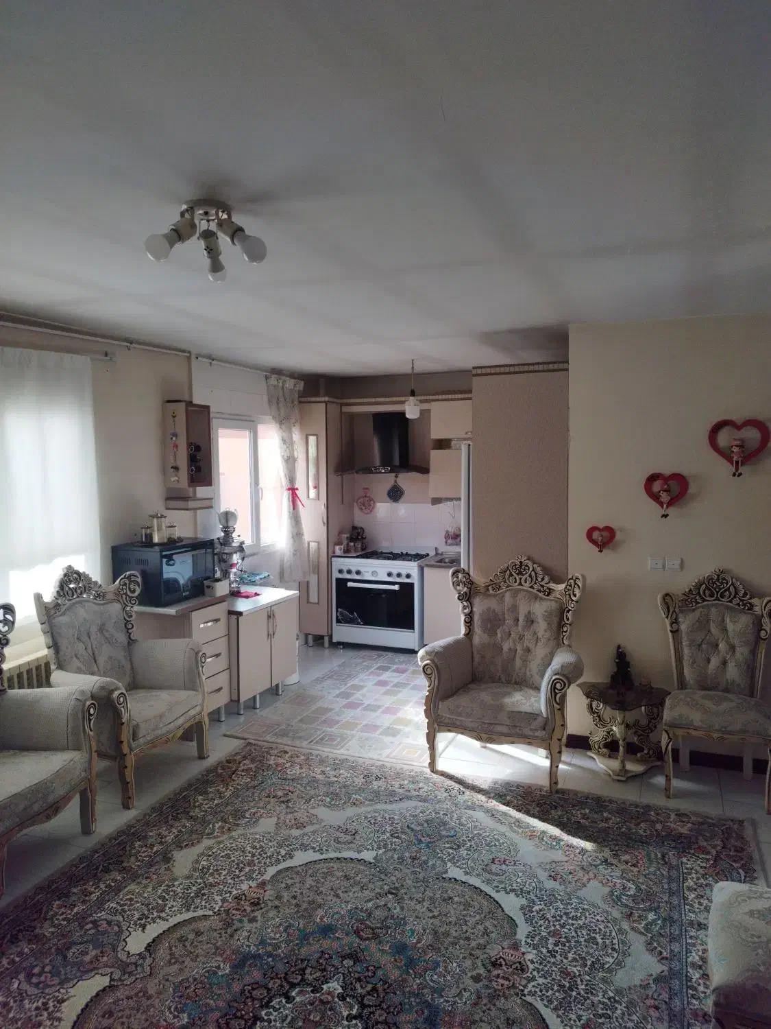 ۷۳ متری/نزدیک به مترو|فروش آپارتمان|هشتگرد, شهرک بوستان|دیوار