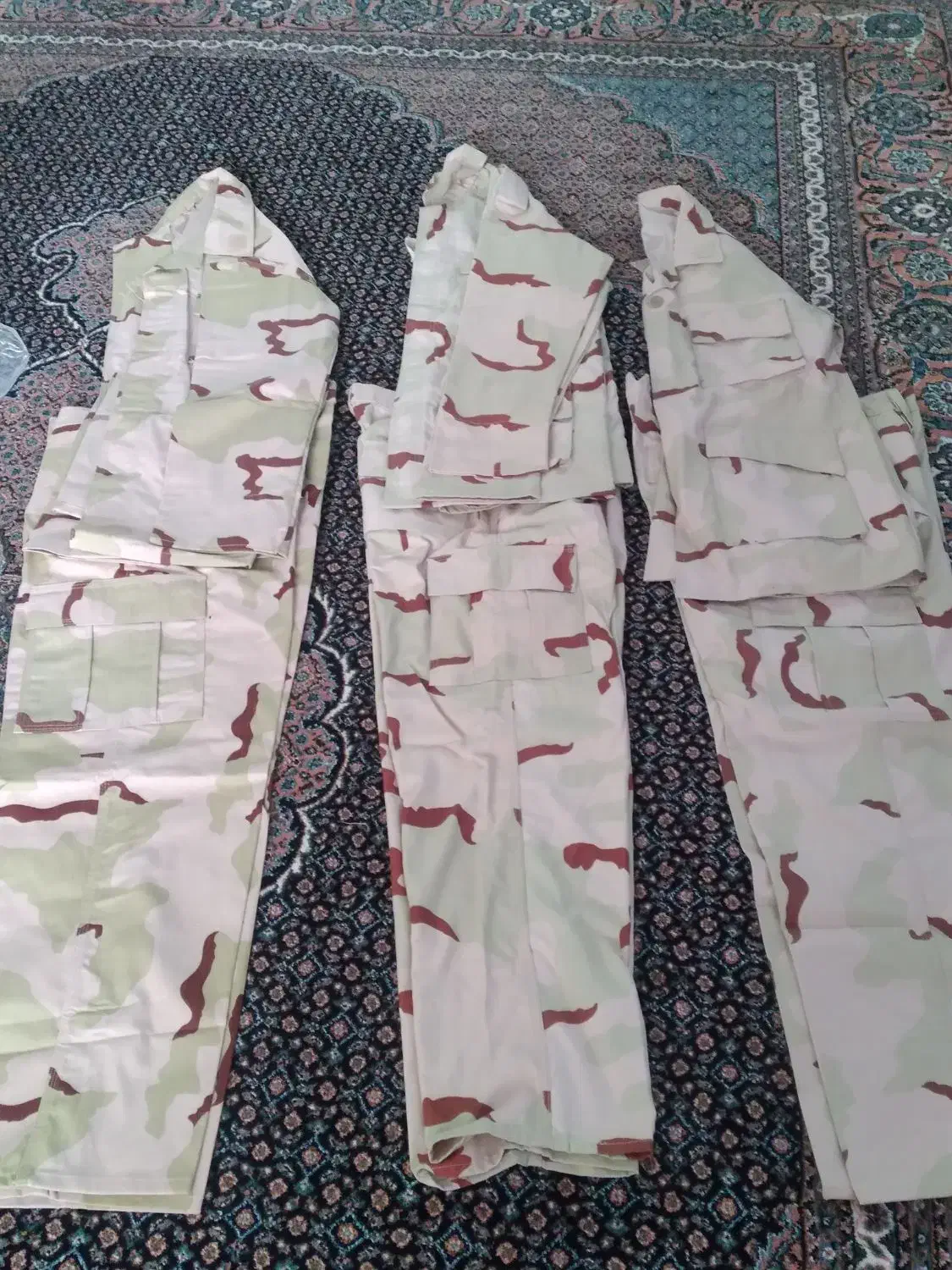 لباس کار|لباس|اردبیل, |دیوار