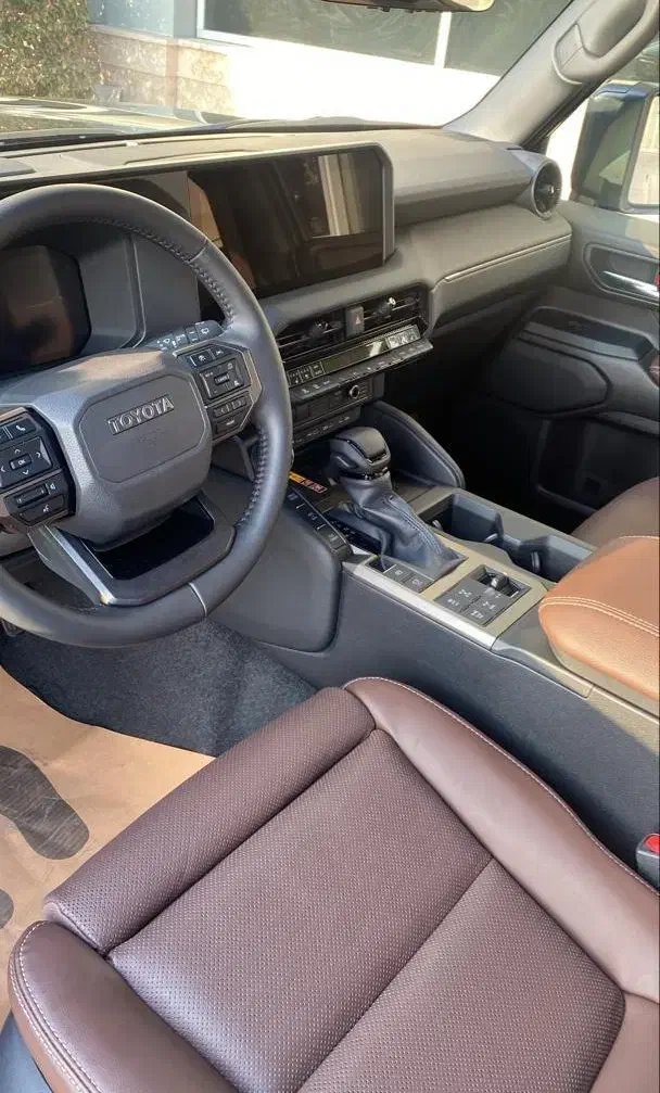 پرادو 2025|خودرو سواری و وانت|تهران, زعفرانیه|دیوار