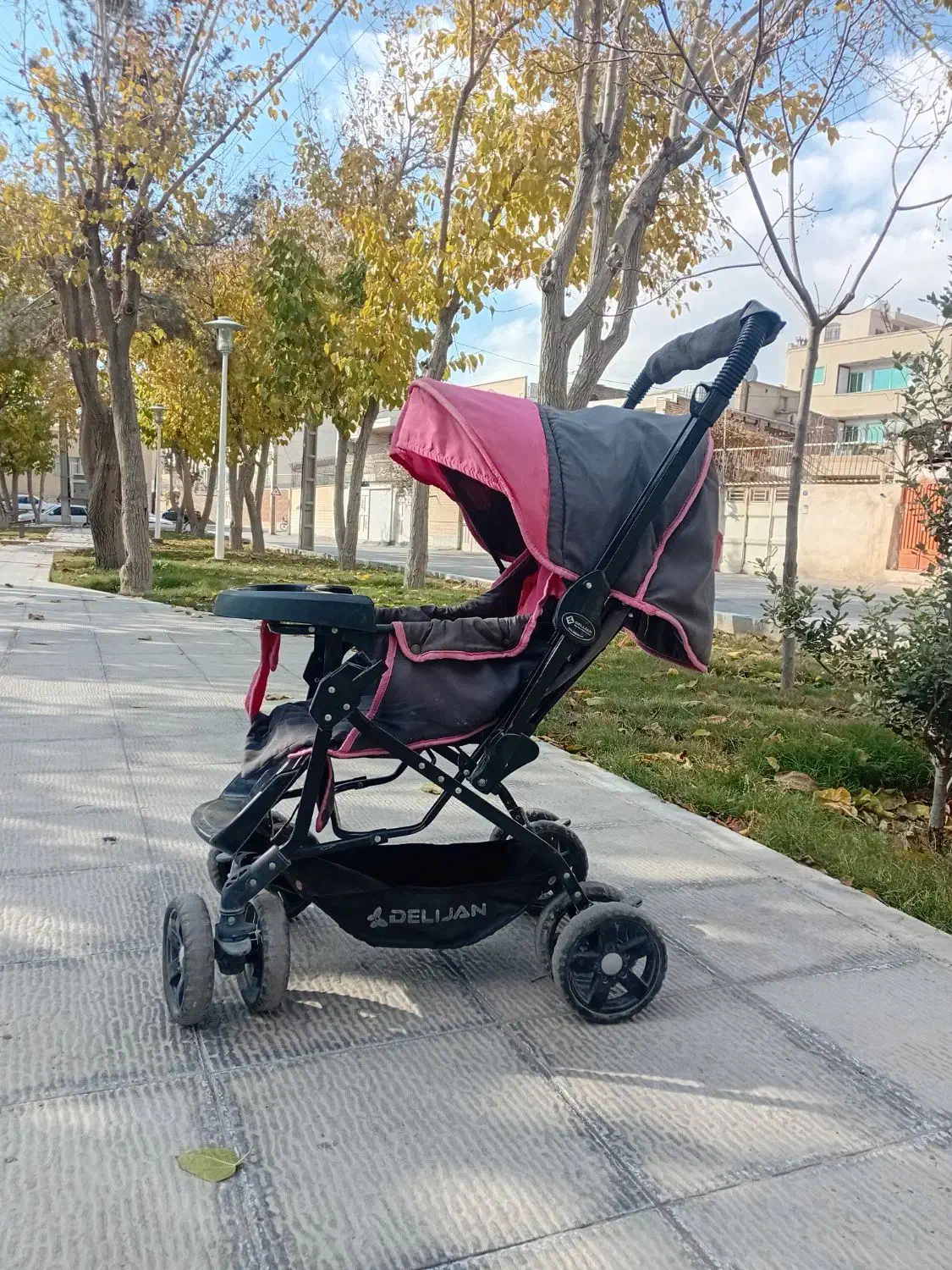 کالسکه بچه|کالسکه و لوازم جانبی|اصفهان, محله اسلامی|دیوار