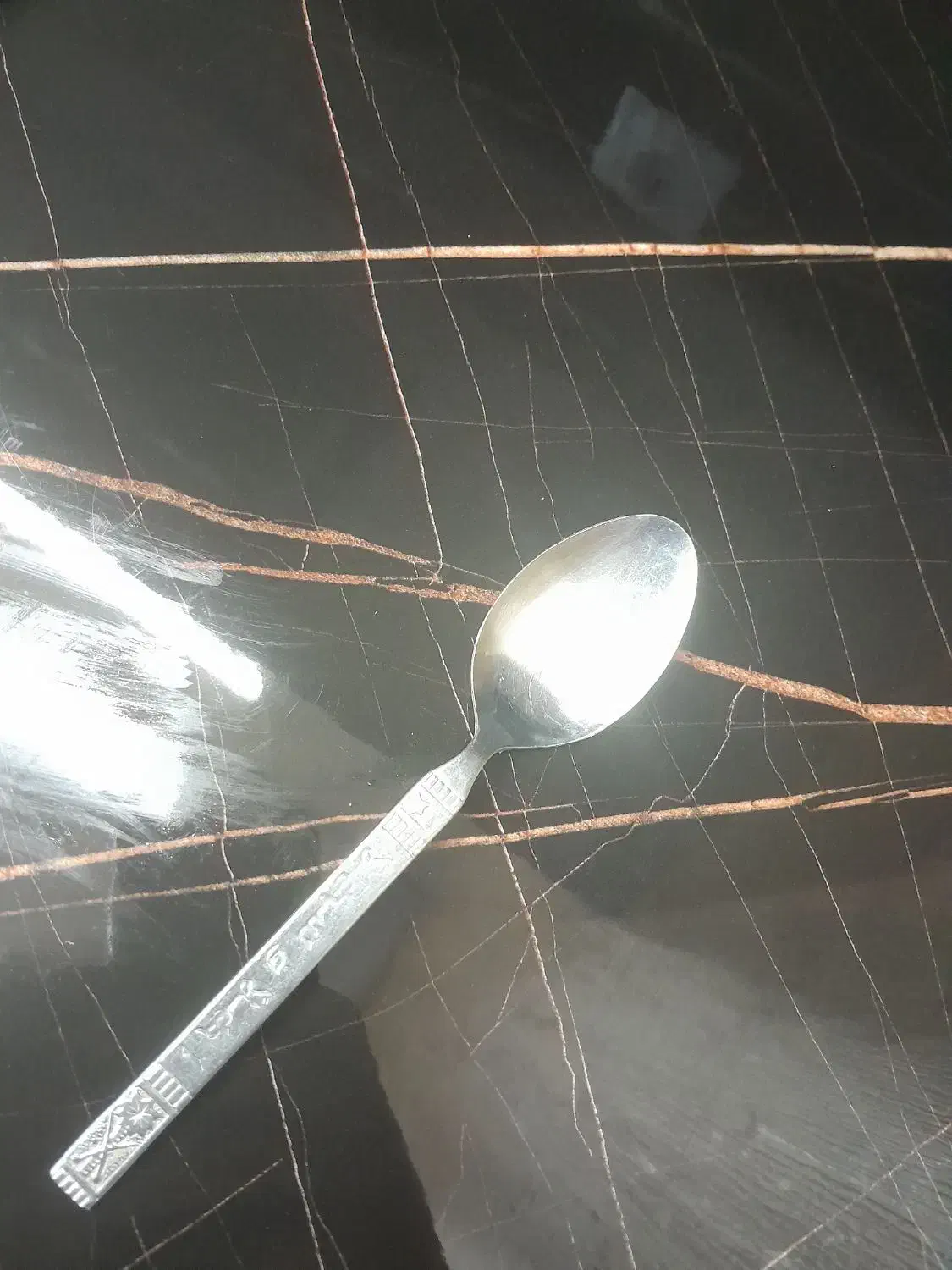 قاشق قدیمی اصل|کلکسیون اشیاء عتیقه|بیرانوند, |دیوار