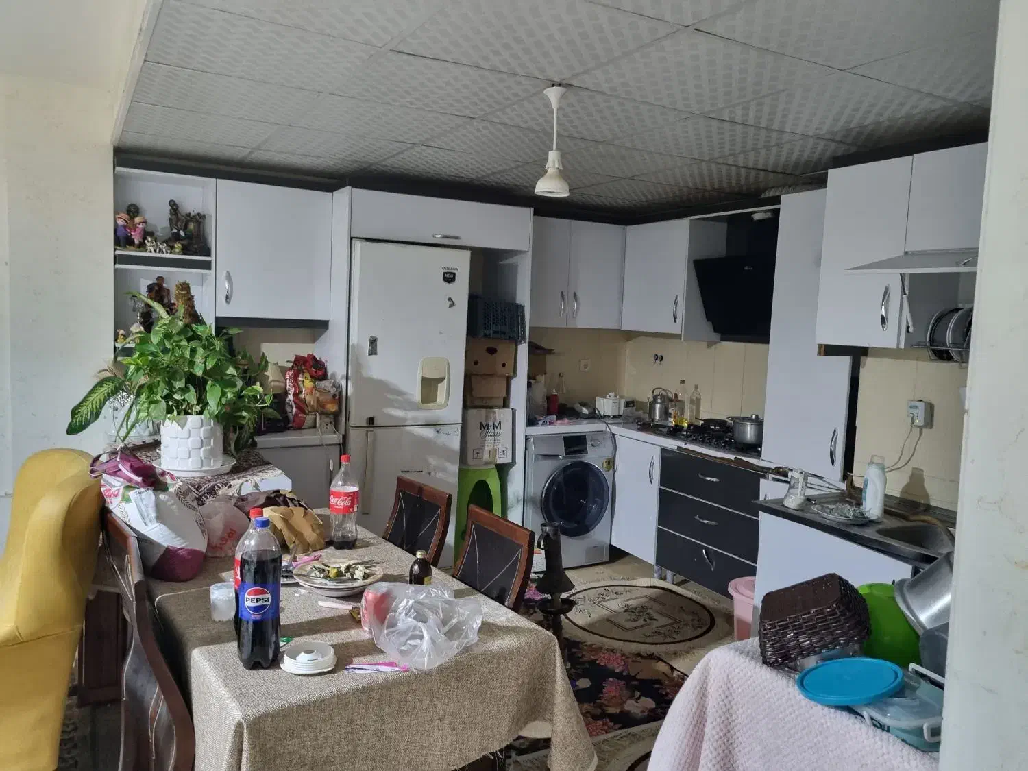 مهر امام رضا ارم آرین ارگ ارژن وحدت بتن وزارت دفاع|فروش آپارتمان|صدرا-فارس, فاز ۱|دیوار