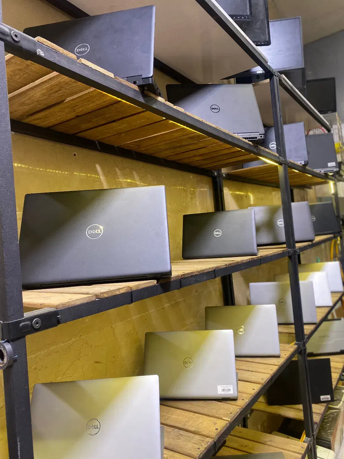 واردات و فروش لپ تاپ از ۵ میلیون به قیمت دبی|رایانه همراه|تهران, افسریه شمالی|دیوار