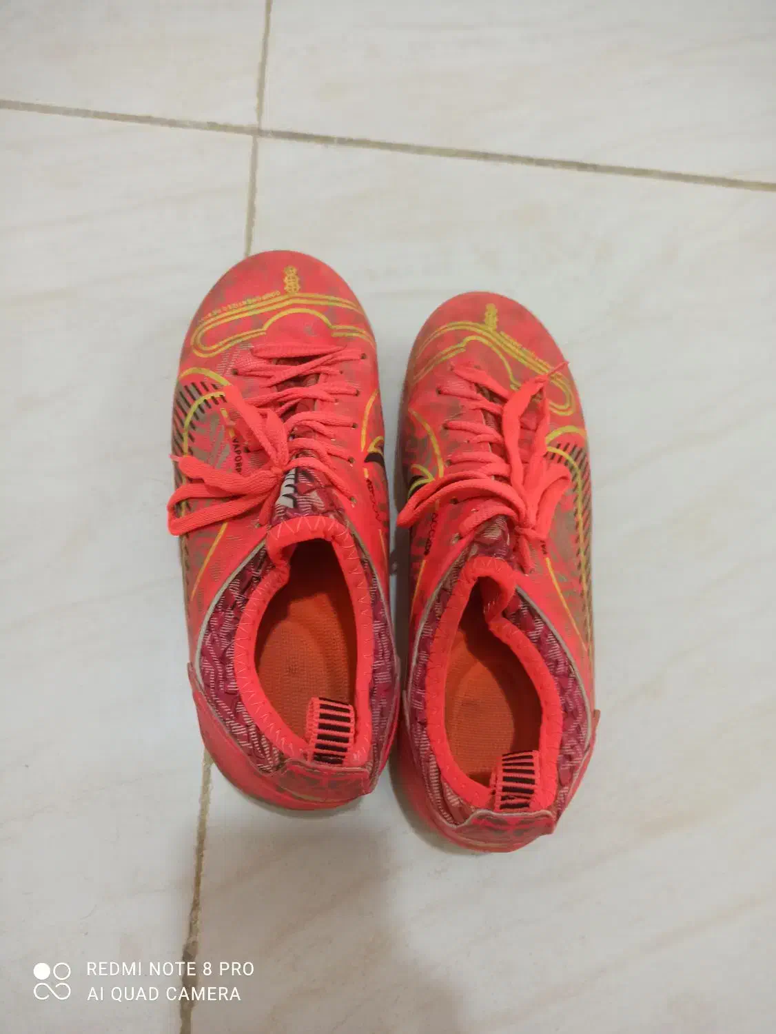 کفش فوتبال|کیف، کفش، کمربند|کرمانشاه, |دیوار