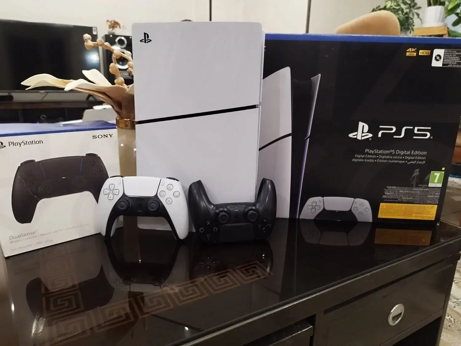 پلی استیشن ۵ اسلیم دیجیتال ۱ ماه کار کرده|کنسول، بازی ویدئویی و آنلاین|کرج, گوهردشت|دیوار