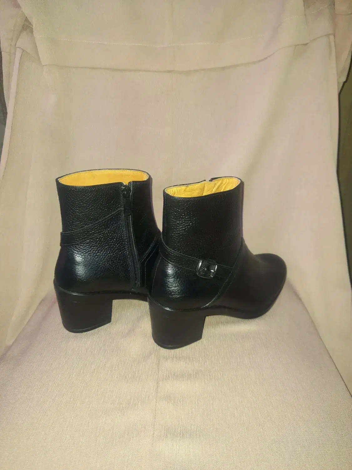 نیم بوت چرم اصل سایز ۳۹|کیف، کفش، کمربند|تبریز, |دیوار