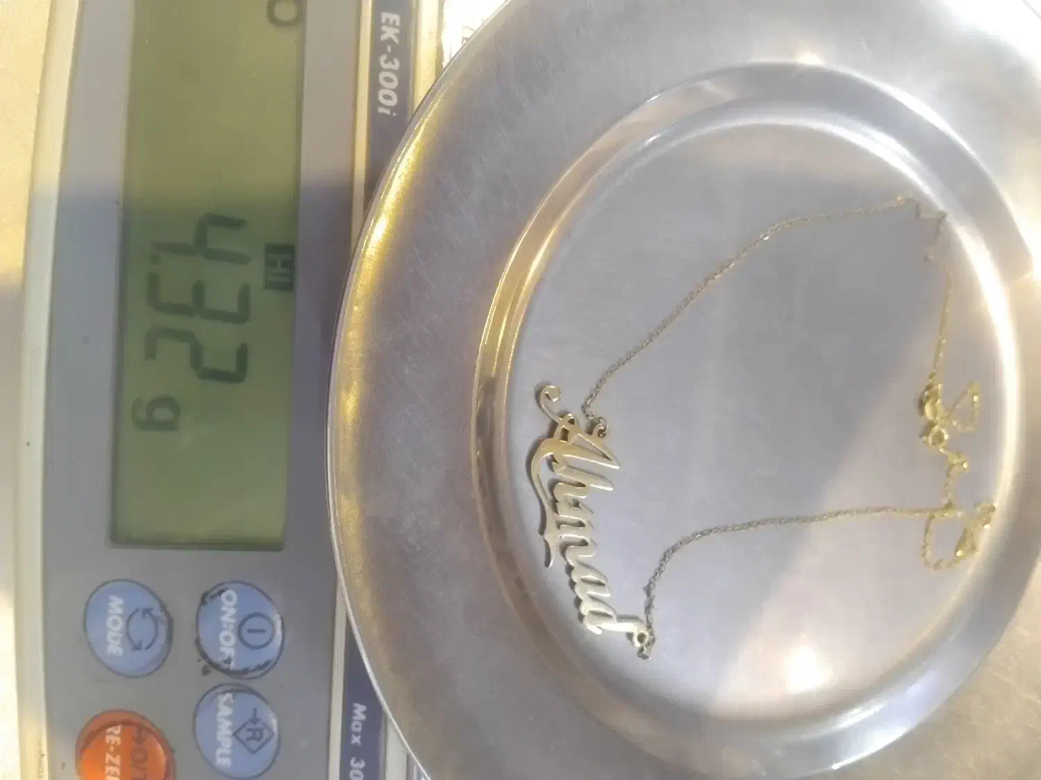 پلاک طلا|جواهرات|تربتحیدریه, فردوسی جنوبی|دیوار