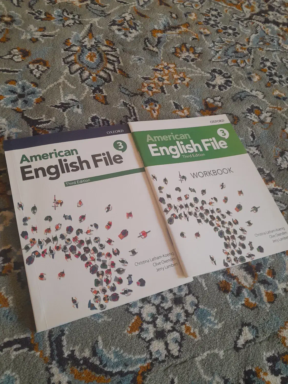 فروش کتاب های انگلیسی انگلیش فایل ۱ و3|کتاب و مجله آموزشی|یاسوج, |دیوار