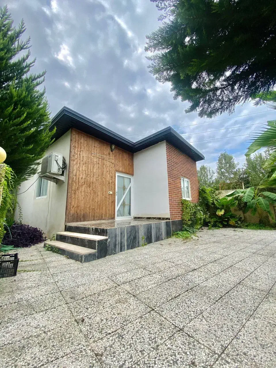 همکف مدارک‌دار 190 متری دوخوابه شهرک برند|فروش خانه و ویلا|چابکسر, |دیوار