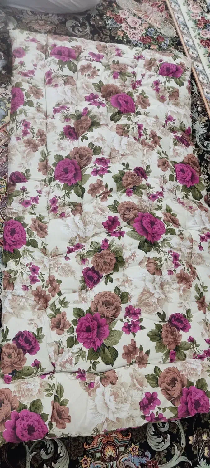 تشک جهیزیه|رختخواب، بالش، پتو|قم, سید معصوم|دیوار