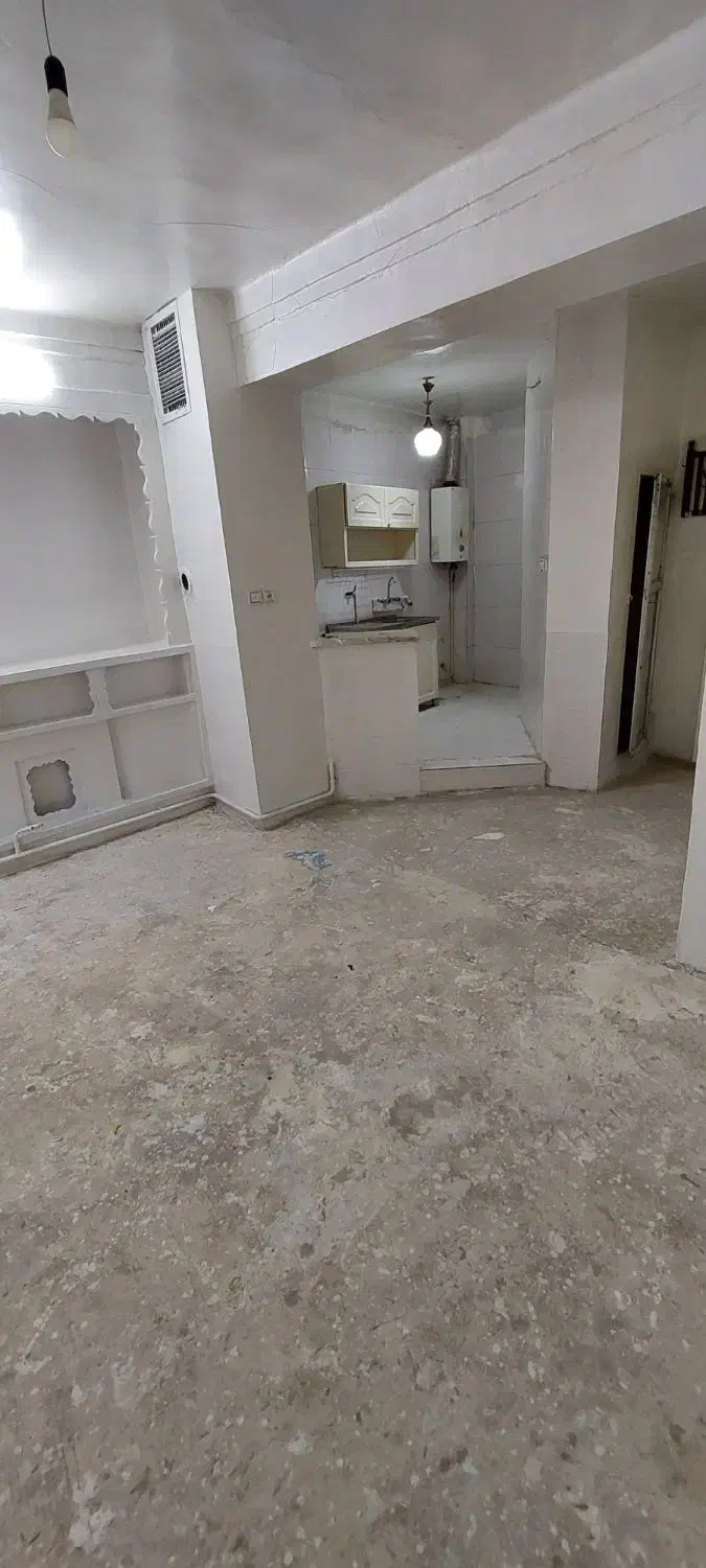 خونه ۳۳ متری ویلایی کلنگی با موقعیت ساخت|فروش زمین و ملک کلنگی|تهران, وصفنارد|دیوار