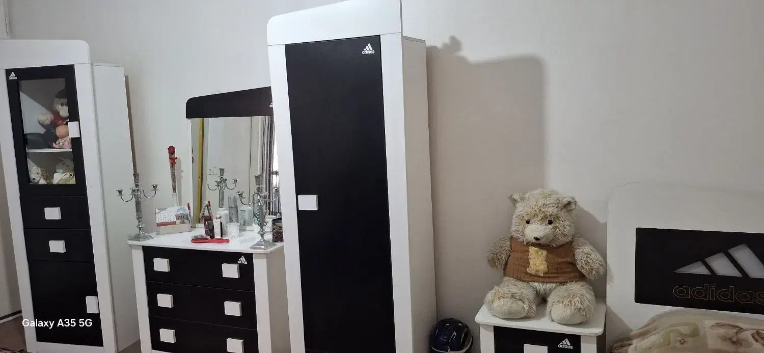 سرویس کامل نوجوان برند آدیداس|تخت و سرویس خواب|قرچک, مهدیه|دیوار