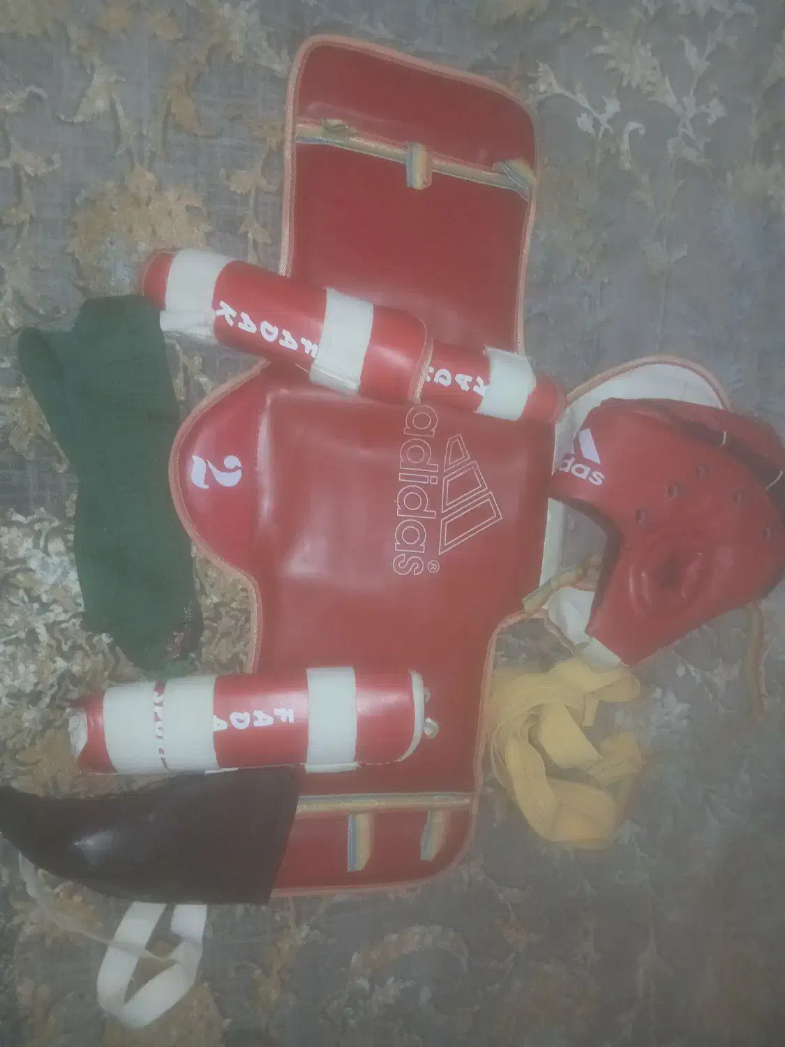 هوگوکامل نو|تجهیزات ورزشی|قم, ولیعصر|دیوار