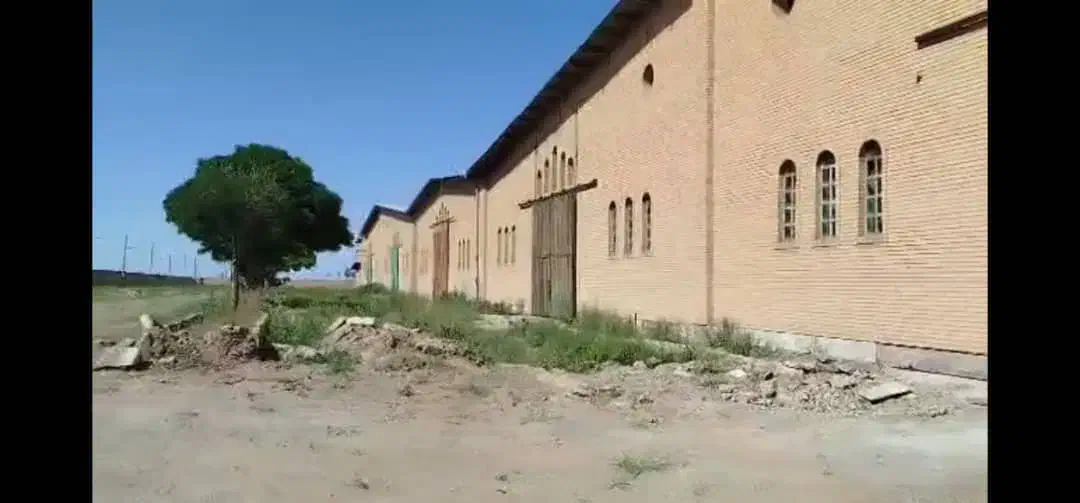 کارخانه ۵ کیلومتر بعد از اشتهارد بر بزرگراه|فروش دفتر صنعتی، کشاورزی، تجاری|بوئین زهرا, |دیوار