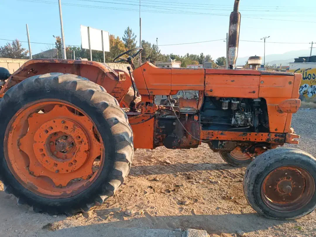 تراکتور رومانی درحد|خودرو سنگین|یزد, |دیوار