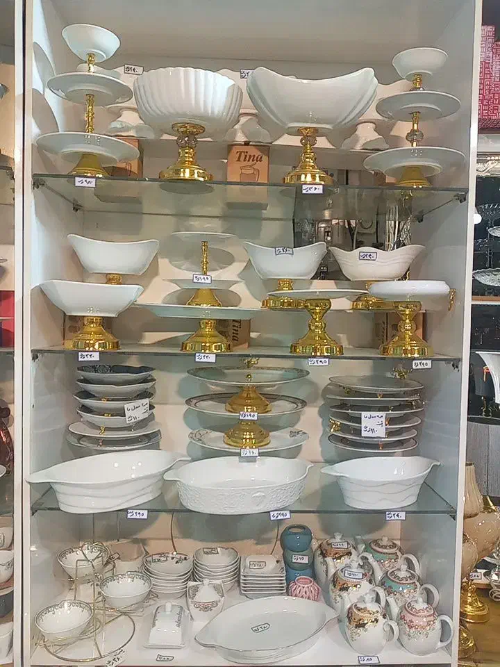 انواع ظروف چینی پایه طلائی، جهیزیه|ظروف سرو و پذیرایی|مشهد, بهارستان|دیوار