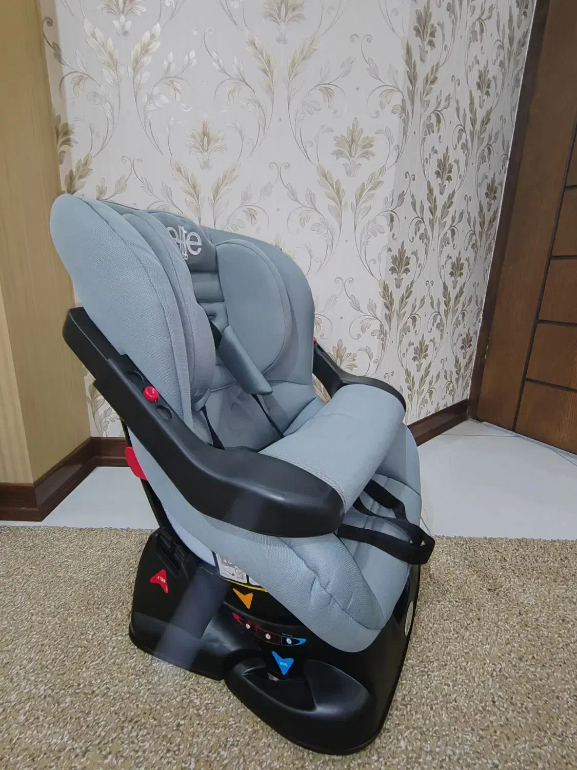 صندلی خودرو کودک|کالسکه و لوازم جانبی|اصفهان, رزمندگان|دیوار