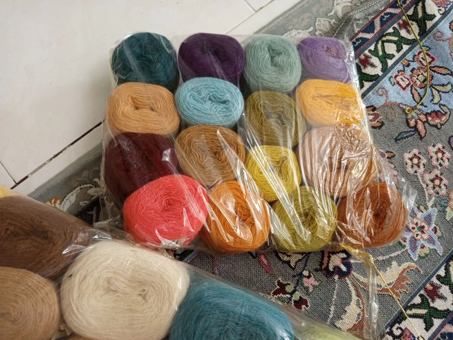 نخ و نقشه دختران ماهیگیر|تابلو فرش|پردیس, فاز ۱۱|دیوار