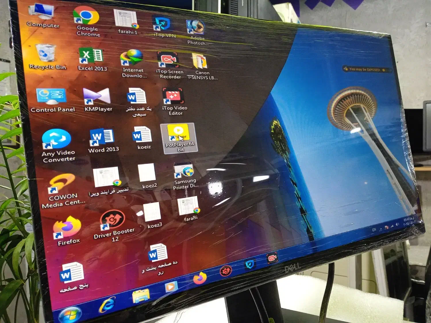 مانیتور ۲۲ اینچHDMI خور LED( فرم لس)|قطعات و لوازم جانبی رایانه|اراک, |دیوار