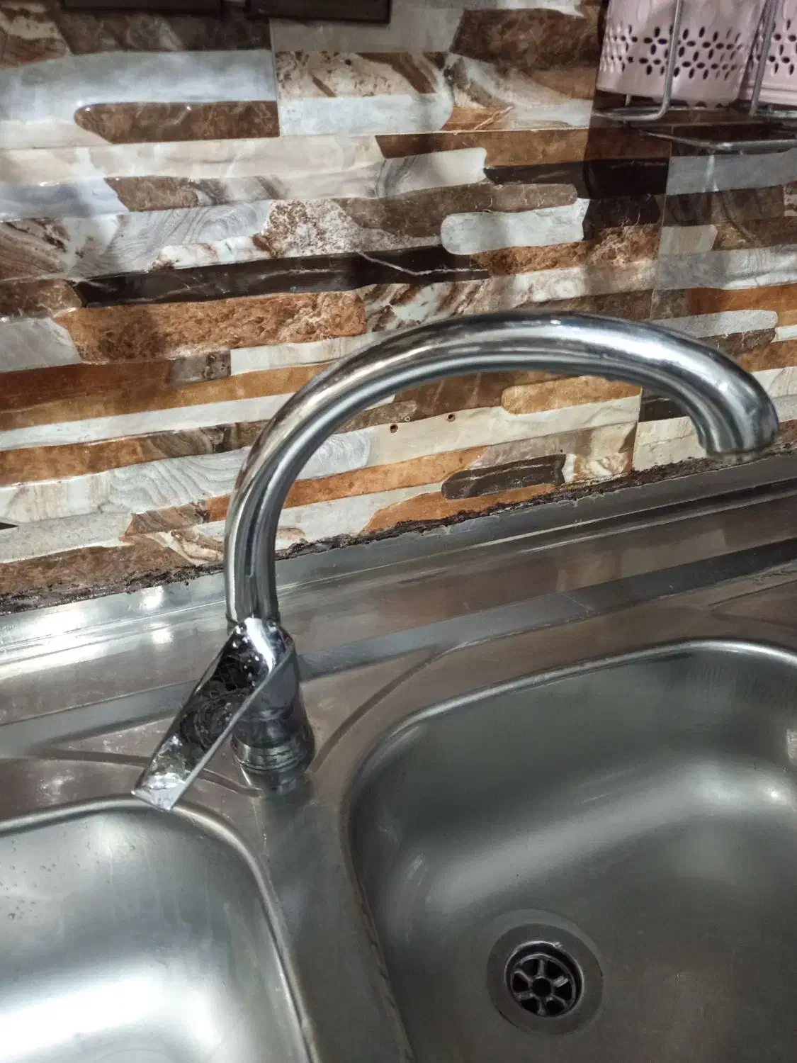 سینک و شیرآب|آب‌چکان و نظم‌دهنده ظروف|املش, |دیوار