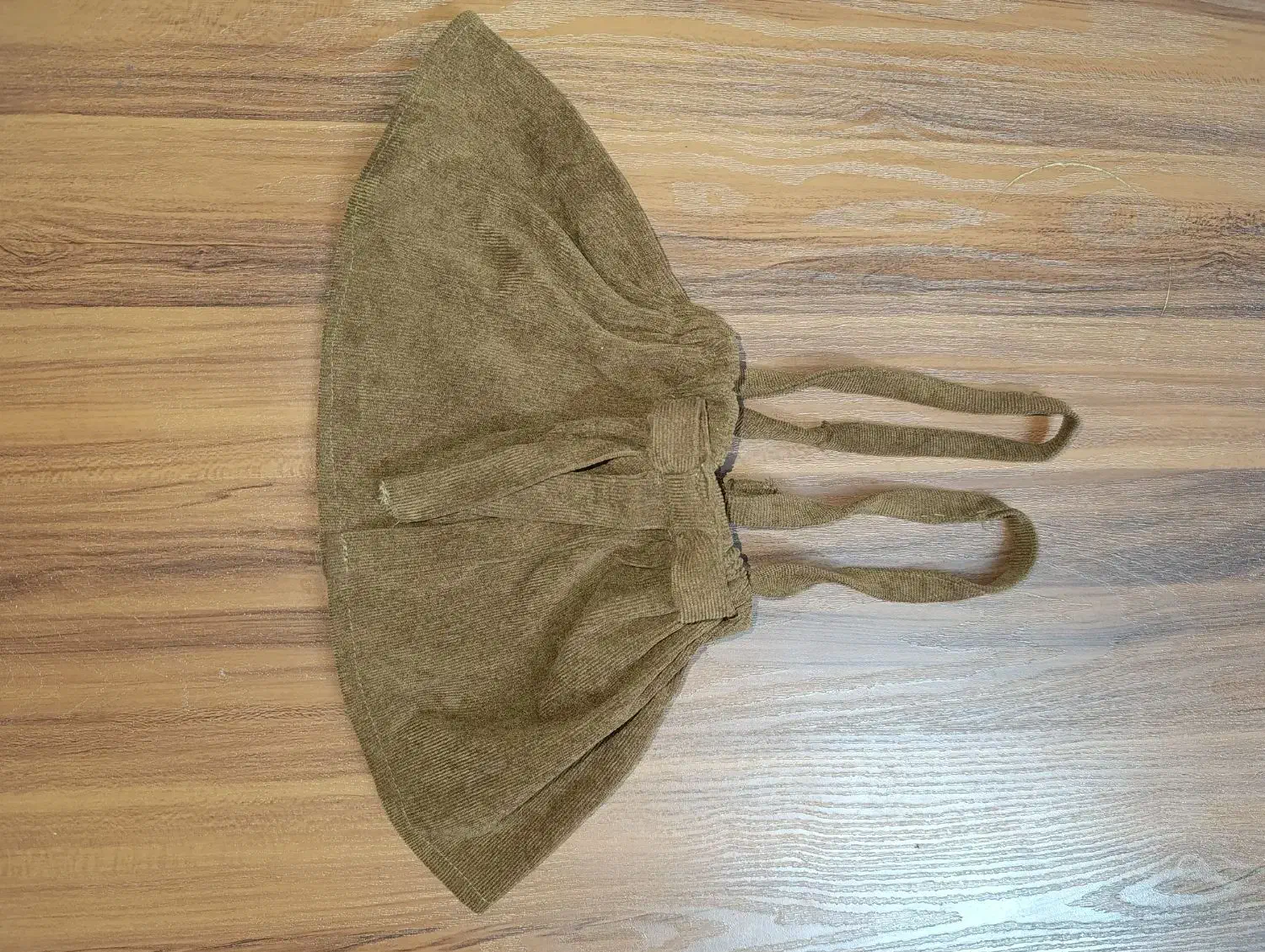 دامن تک بچه گانه|کفش و لباس بچه|قم, شهرک مهدیه (مدرس)|دیوار