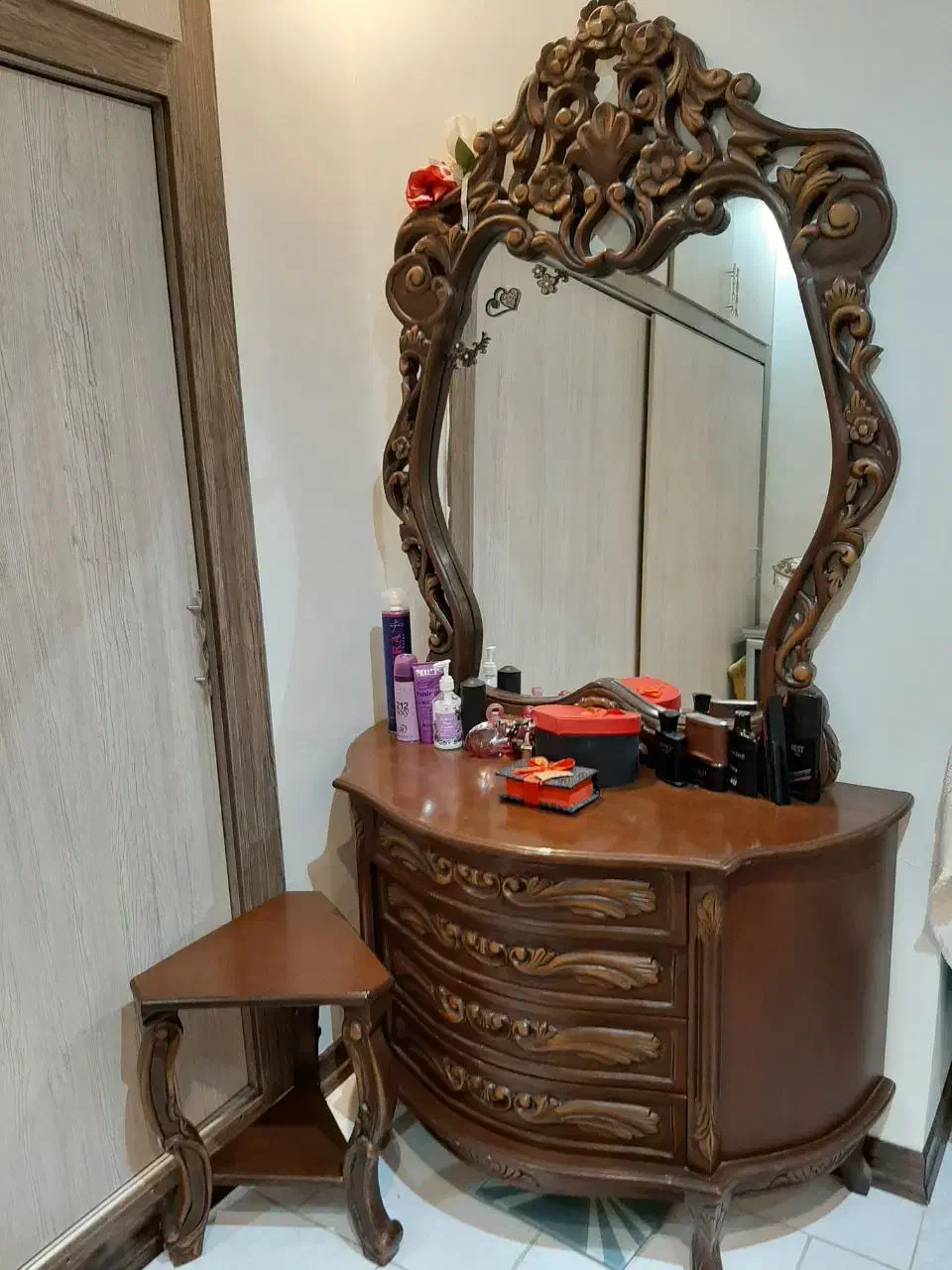 سرویس خواب (چوب راش )|تخت و سرویس خواب|مشهد, نیروی هوایی|دیوار