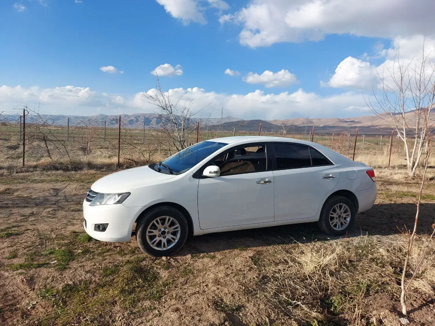 اریودنده ای مدل۹۷|خودرو سواری و وانت|پرند, فاز ۵|دیوار