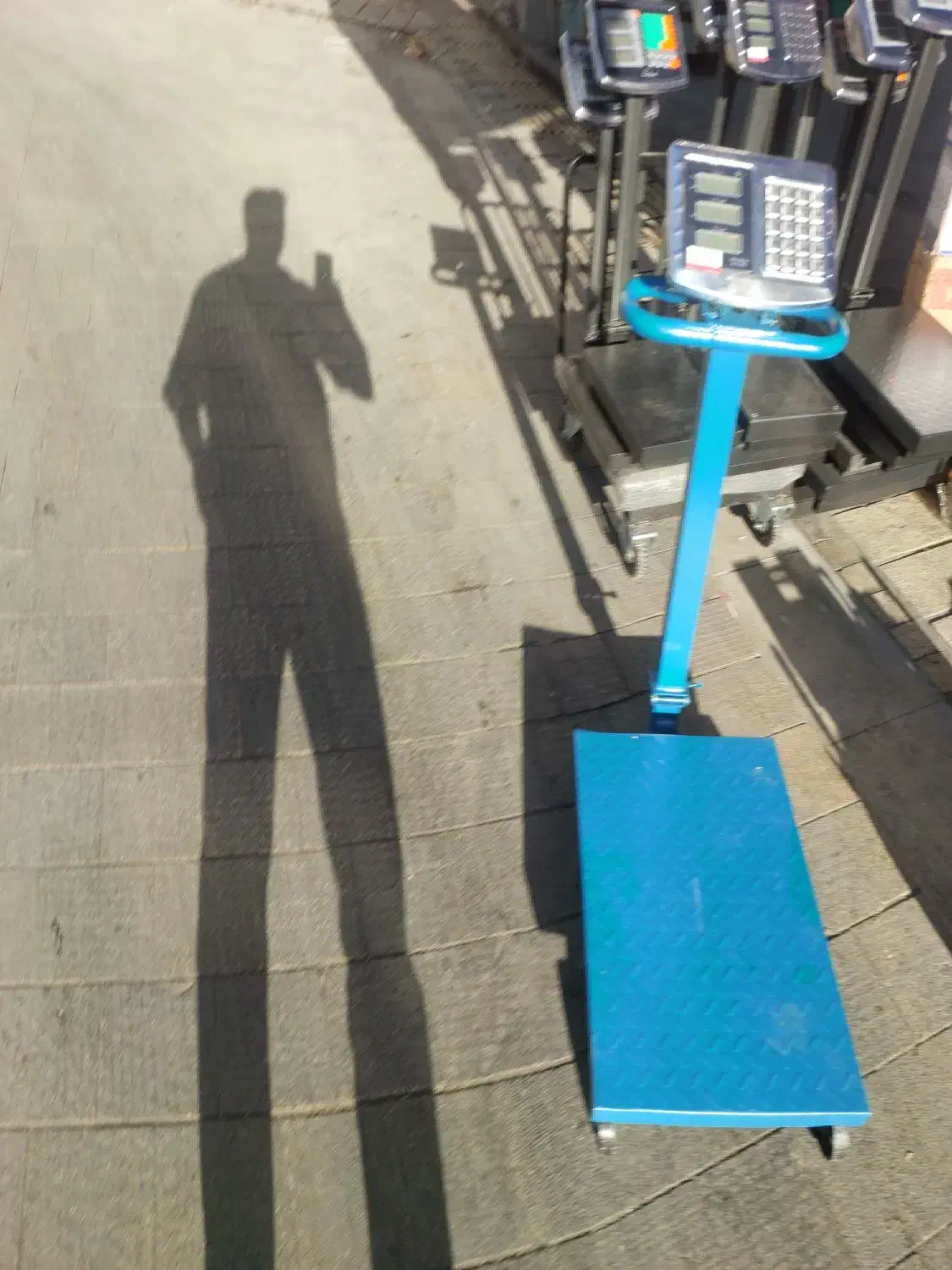 ترازو باسکول ۵۰۰ کیلویی چرخدار با ۱ سال ضمانت|فروشگاه و مغازه|شیراز, بازار|دیوار