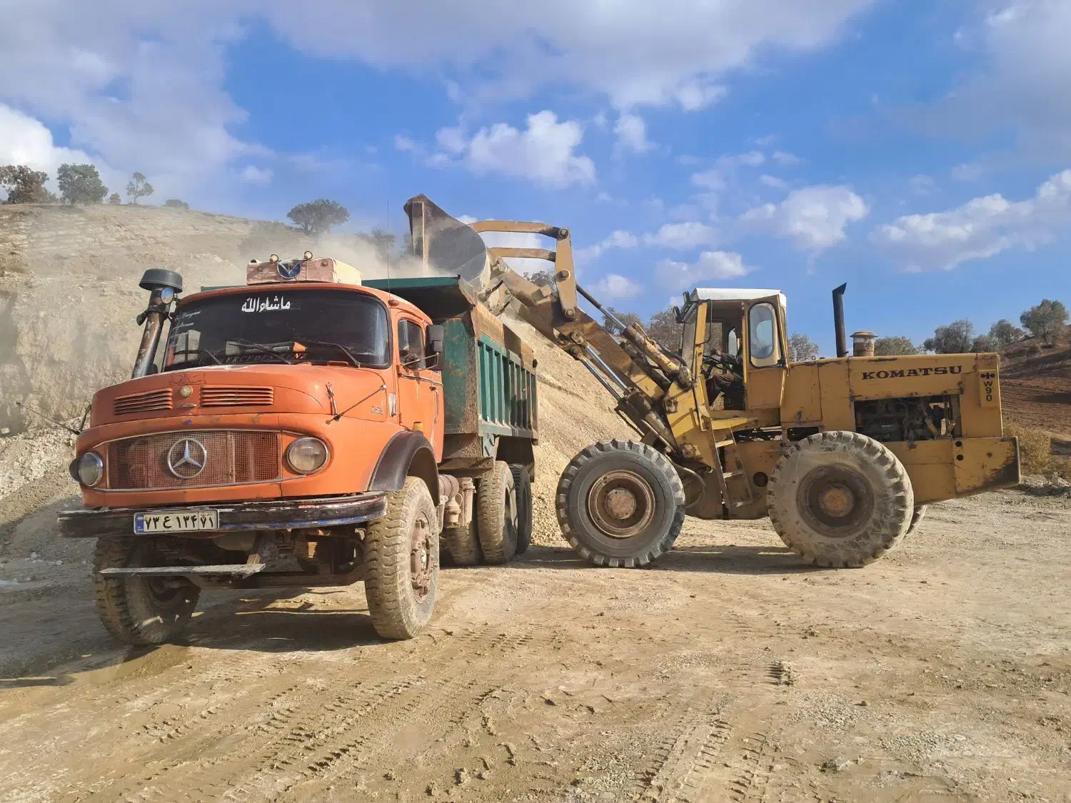 اجاره لودر تلفن داخل آگهی|خودرو سنگین|خرم‌آباد, |دیوار