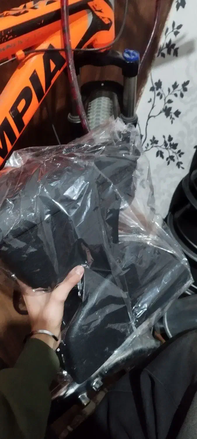 هدرز و منبع|قطعات یدکی و لوازم جانبی|فردیس, شهرک راه آهن|دیوار