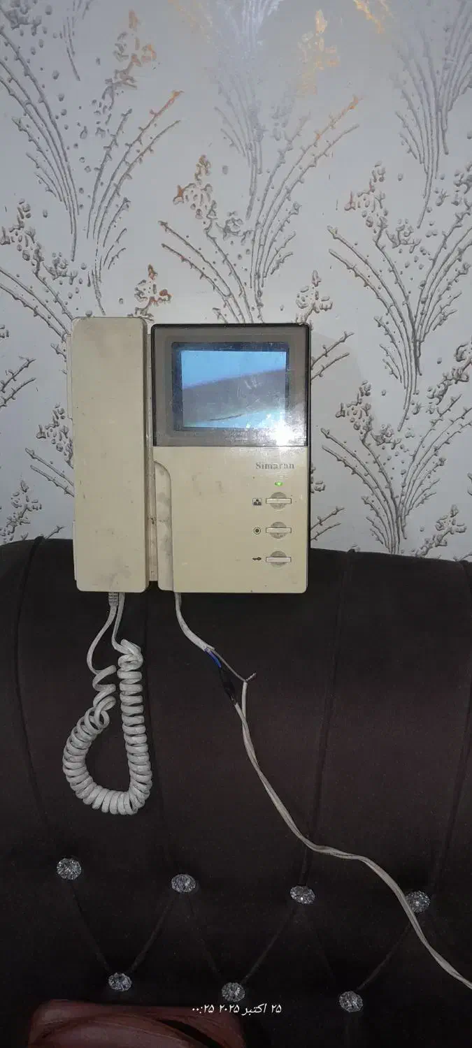 یک دستگاه آیفون تصویری بدون پنل بیرونی|صوتی و تصویری|صومعهسرا, |دیوار